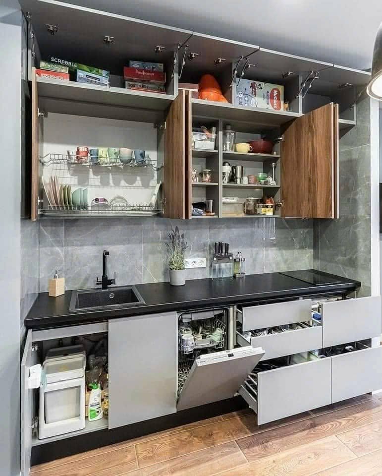 Hoàn Thiện Dự Án Tủ Nhựa Bếp Hiện Đại – Không Gian Gọn Gàng & Tinh Tế 1